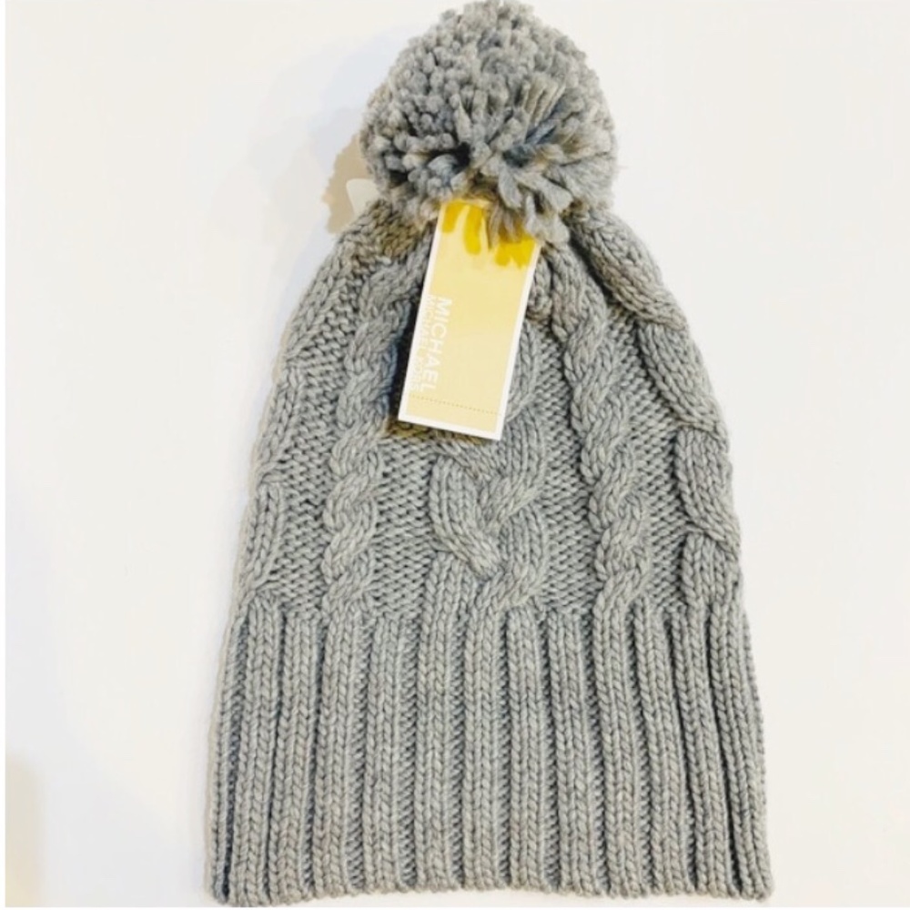 NWT - Michael Kors Grey Pom Pom Cable Knit Beanie - Picture 3 of 9